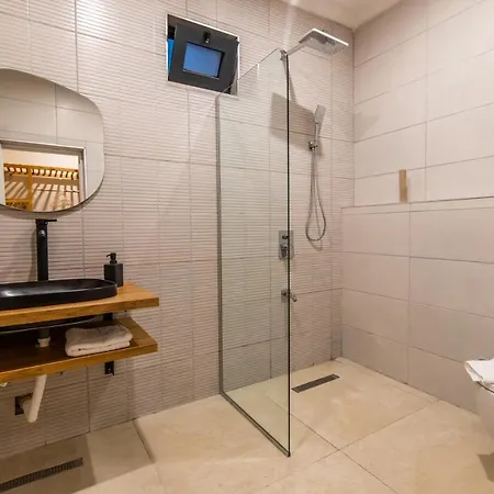 Miss Kalkan Uezuemlue Villa