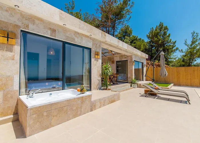 Miss Kalkan Uezuemlue Villa Uzumlu (Mediterranean)