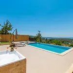 Miss Kalkan Uezuemlue Villa *