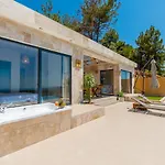 Miss Kalkan Uezuemlue Villa Uzumlu (Mediterranean)